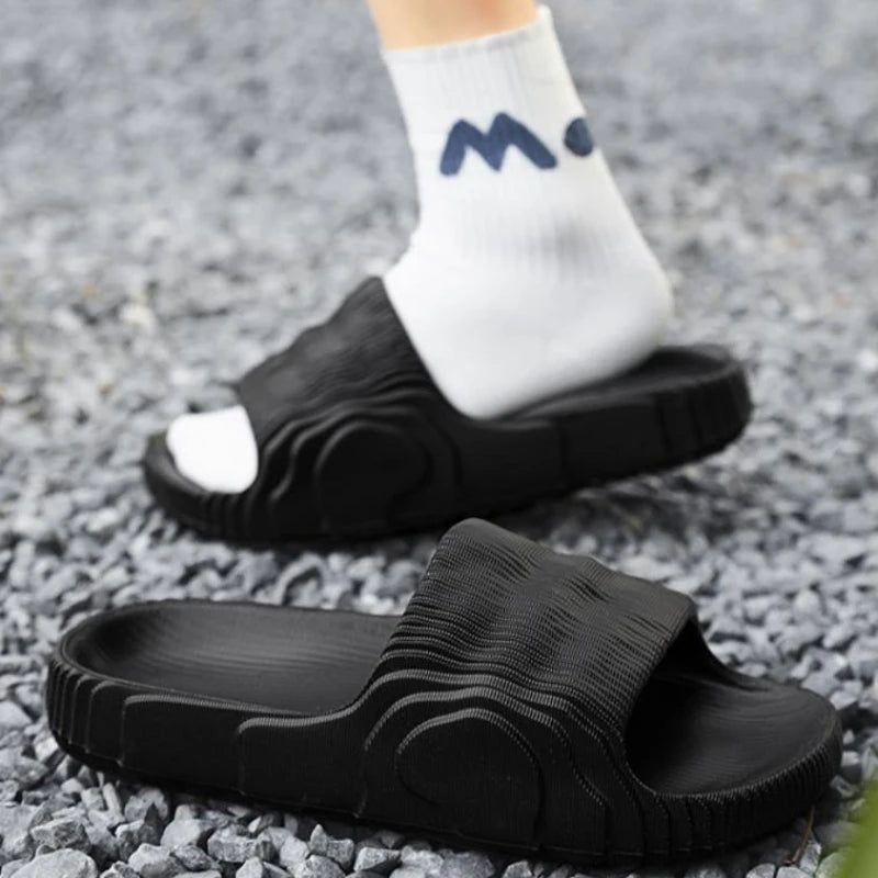 Indoor Outdoor Slippers for Men Women Summer Platform Shoes Soft EVA Anti-Slip Couples Bathroom Beach Slides Leisure Sandals